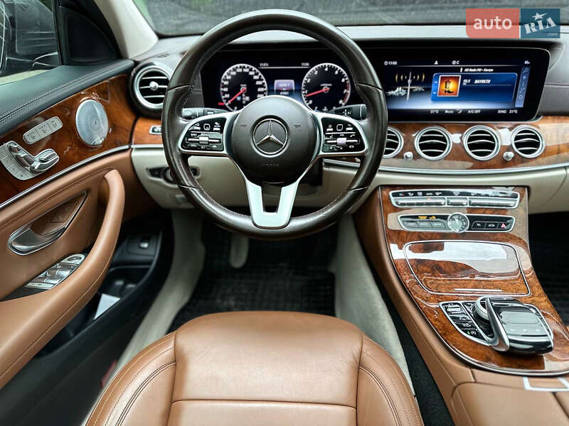 Універсал Mercedes-Benz E-Class 2018 в Києві фото 23 Універсал Mercedes-Benz E-Class 2018 в Києві