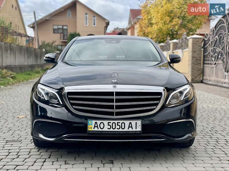 Седан Mercedes-Benz E-Class 2017 в Мукачевому фото 5 Седан Mercedes-Benz E-Class 2017 в Мукачевому
