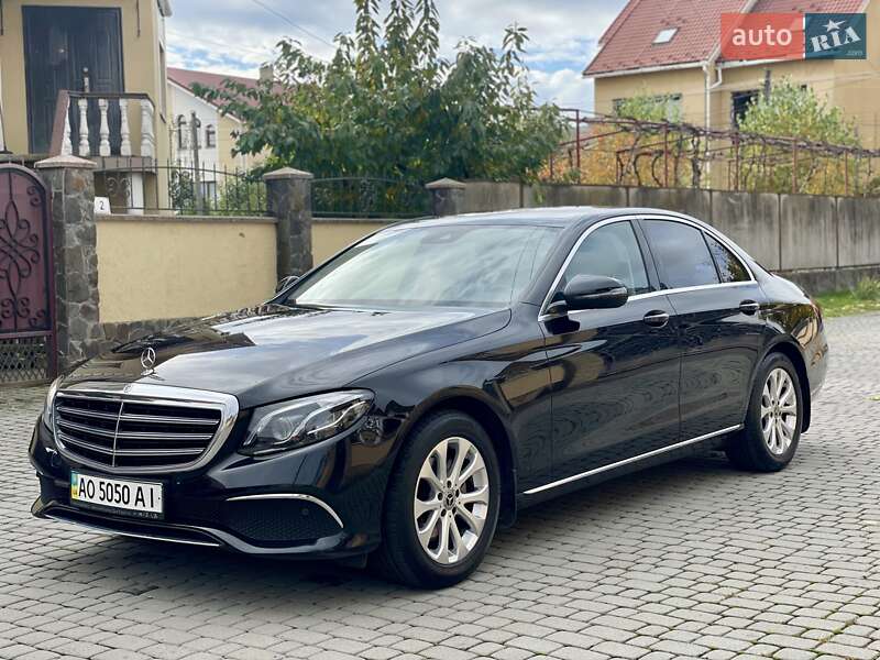 Седан Mercedes-Benz E-Class 2017 в Мукачевому фото 7 Седан Mercedes-Benz E-Class 2017 в Мукачевому