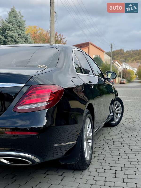 Седан Mercedes-Benz E-Class 2017 в Мукачевому фото 16 Седан Mercedes-Benz E-Class 2017 в Мукачевому