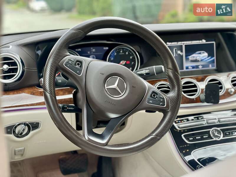 Седан Mercedes-Benz E-Class 2017 в Мукачевому фото 53 Седан Mercedes-Benz E-Class 2017 в Мукачевому