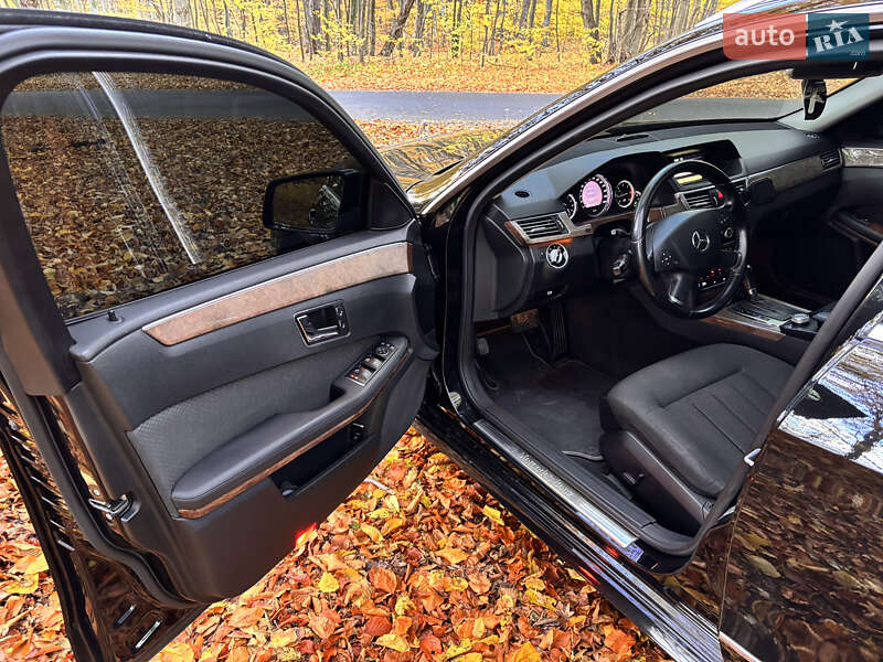 Універсал Mercedes-Benz E-Class 2011 в Золочеві фото 17 Універсал Mercedes-Benz E-Class 2011 в Золочеві