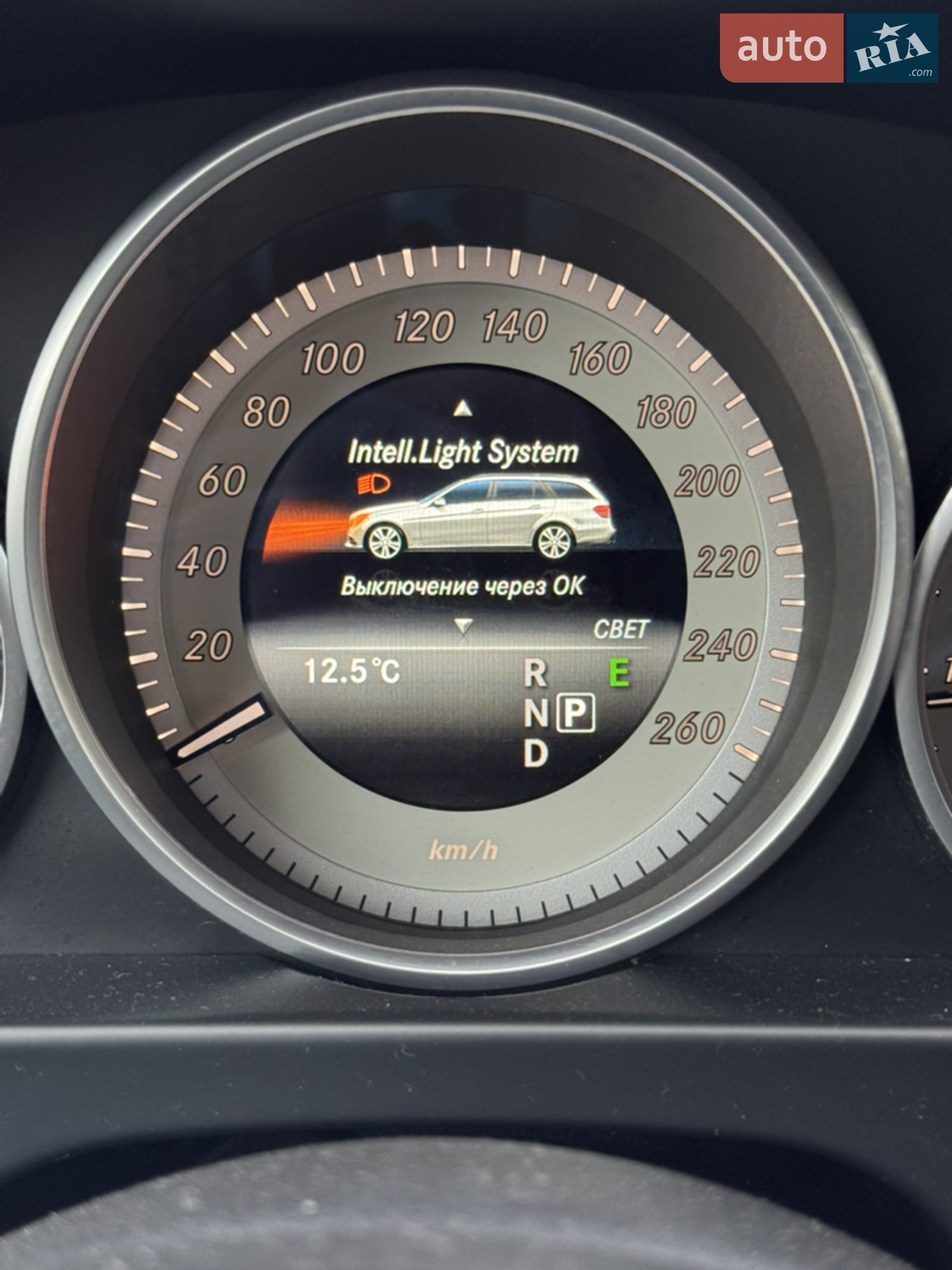 2015 Mercedes-Benz E-klasse - мініатюра 21