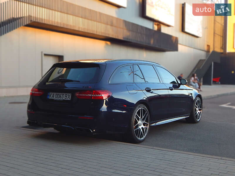 Универсал Mercedes-Benz E-Class 2018 в Киеве