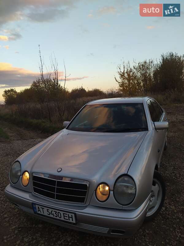 Седан Mercedes-Benz E-Class 1998 в Івано-Франківську фото 5 Седан Mercedes-Benz E-Class 1998 в Івано-Франківську