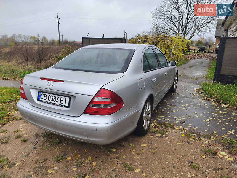 Седан Mercedes-Benz E-Class 2004 в Чернигове фото 2 Седан Mercedes-Benz E-Class 2004 в Чернигове