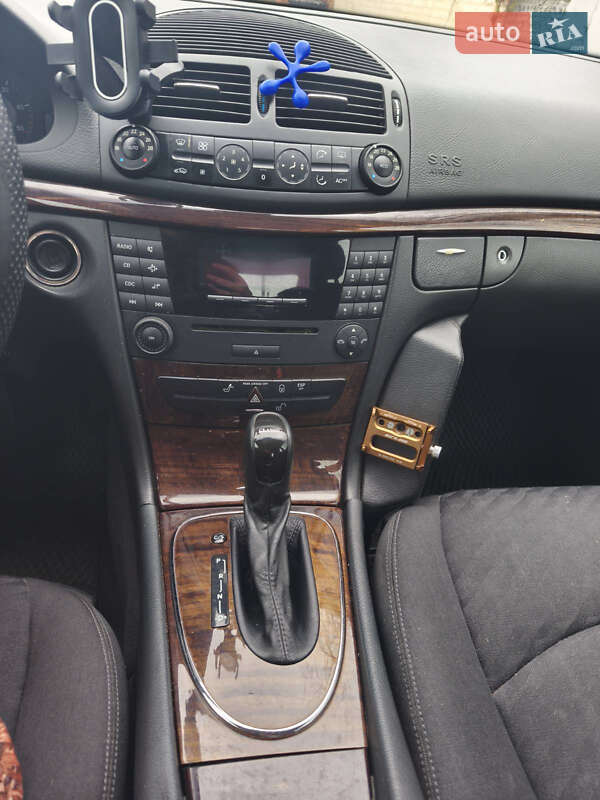 Седан Mercedes-Benz E-Class 2004 в Чернигове фото 16 Седан Mercedes-Benz E-Class 2004 в Чернигове