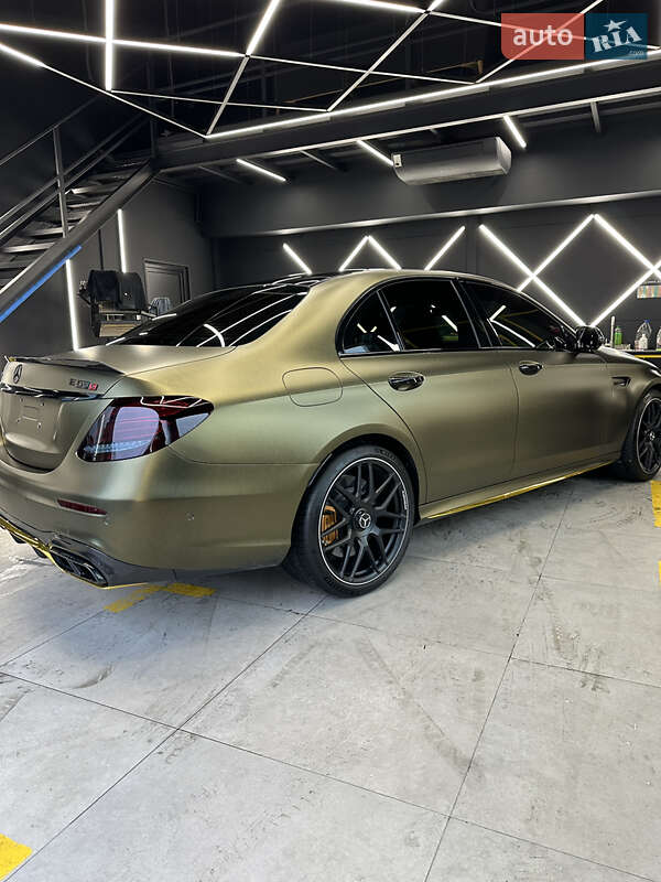 Седан Mercedes-Benz E-Class 2018 в Киеве фото 41 Седан Mercedes-Benz E-Class 2018 в Киеве