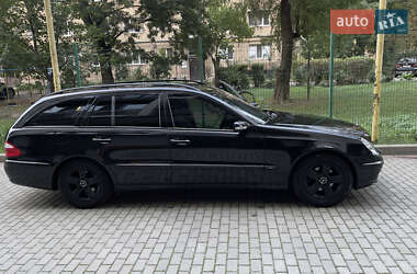 Универсал Mercedes-Benz E-Class 2003 в Ужгороде