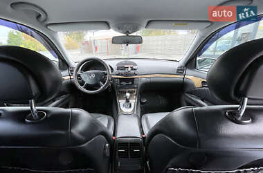 Седан Mercedes-Benz E-Class 2005 в  фото 21 Седан Mercedes-Benz E-Class 2005 в