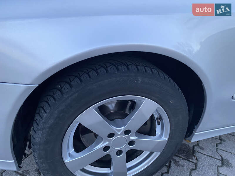 Седан Mercedes-Benz E-Class 2006 в Черновцах фото 10 Седан Mercedes-Benz E-Class 2006 в Черновцах