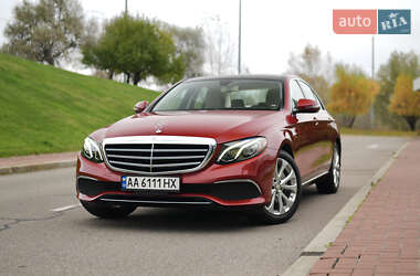 Седан Mercedes-Benz E-Class 2016 в Києві