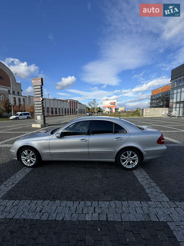 Седан Mercedes-Benz E-Class 2005 в Хусте фото 3 Седан Mercedes-Benz E-Class 2005 в Хусте