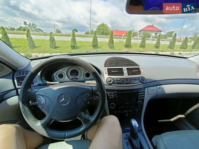 Седан Mercedes-Benz E-Class 2002 в Львове фото 15 Седан Mercedes-Benz E-Class 2002 в Львове
