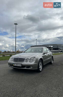 Седан Mercedes-Benz E-Class 2005 в Львові