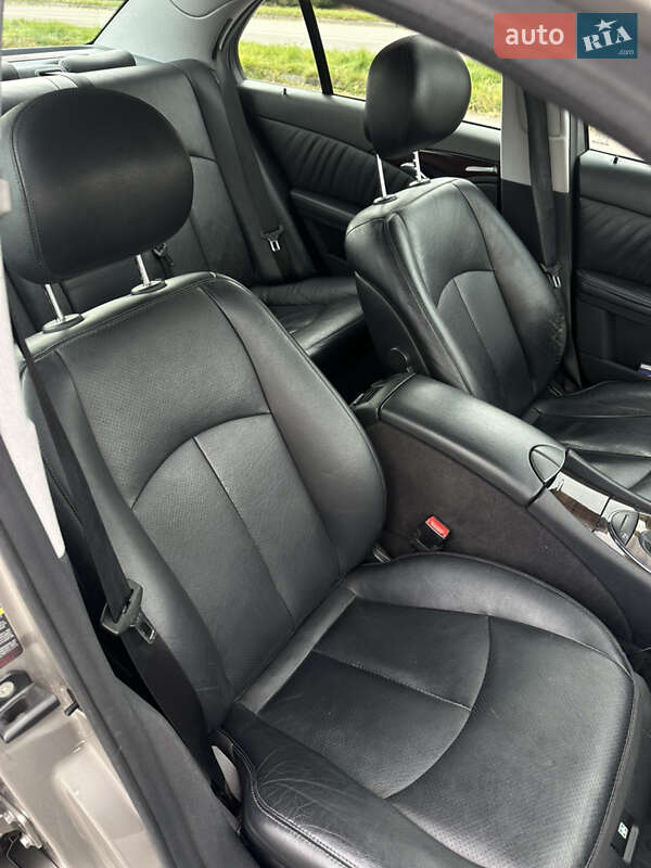 Седан Mercedes-Benz E-Class 2005 в Львове фото 12 Седан Mercedes-Benz E-Class 2005 в Львове