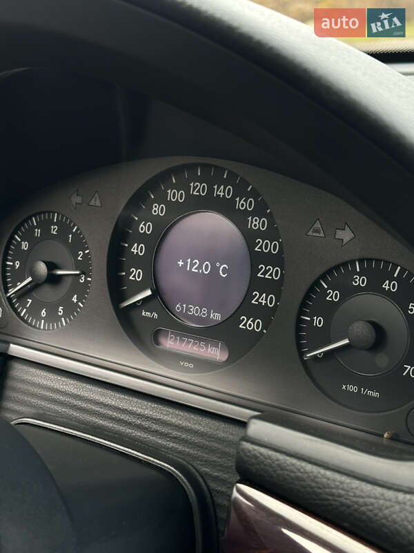 Седан Mercedes-Benz E-Class 2005 в Львове фото 19 Седан Mercedes-Benz E-Class 2005 в Львове