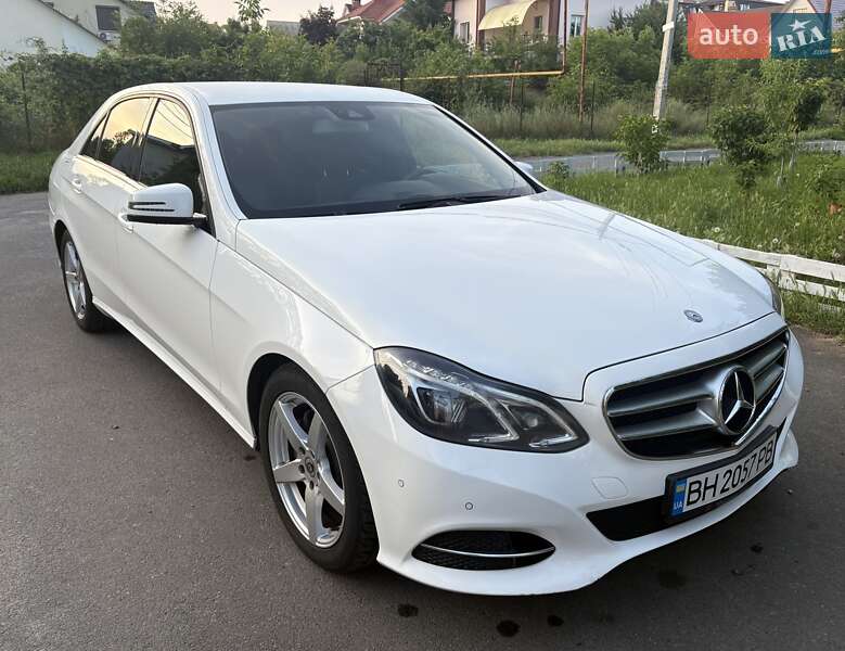 Седан Mercedes-Benz E-Class 2014 в Одессе фото 3 Седан Mercedes-Benz E-Class 2014 в Одессе
