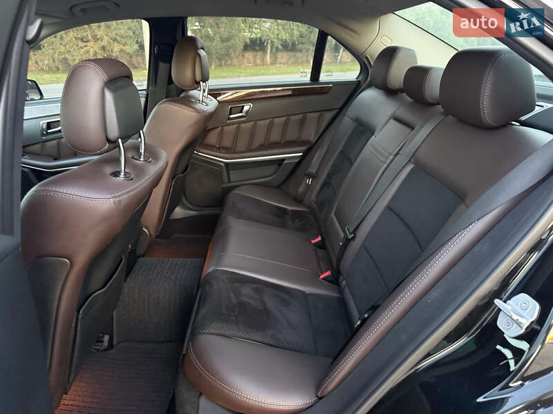 Седан Mercedes-Benz E-Class 2010 в Ужгороде фото 8 Седан Mercedes-Benz E-Class 2010 в Ужгороде