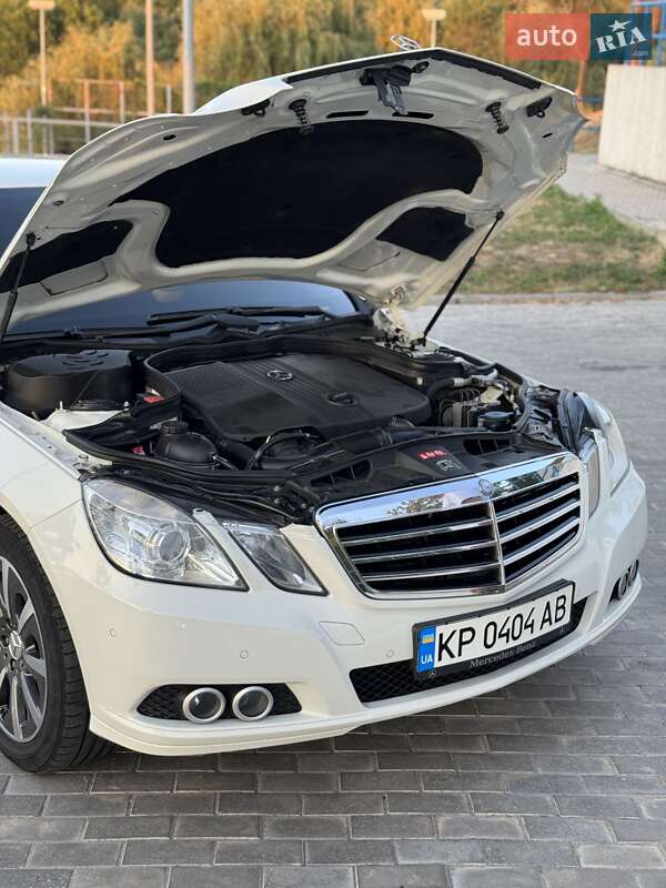 Седан Mercedes-Benz E-Class 2010 в Запоріжжі фото 19 Седан Mercedes-Benz E-Class 2010 в Запоріжжі