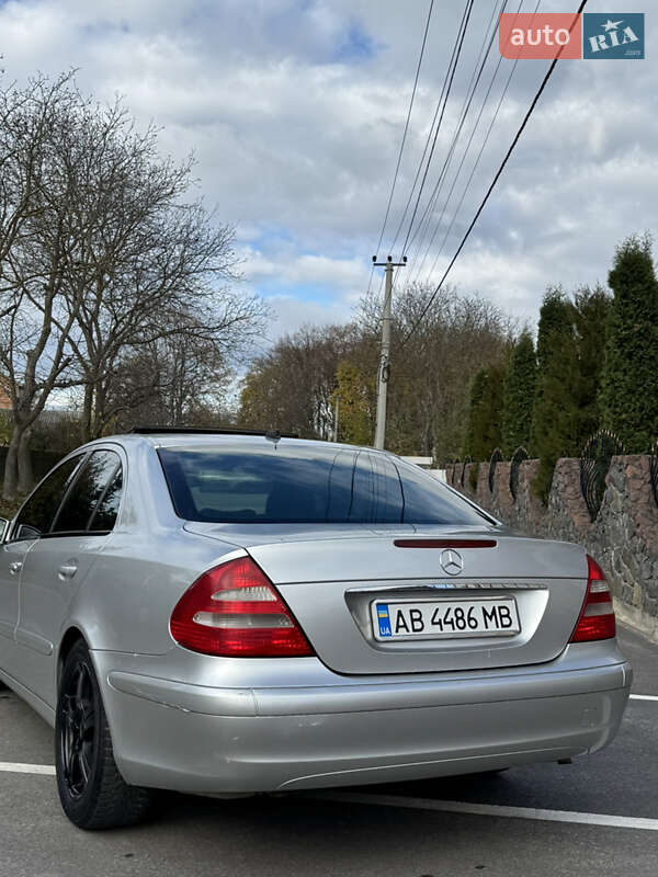 Седан Mercedes-Benz E-Class 2004 в Вінниці