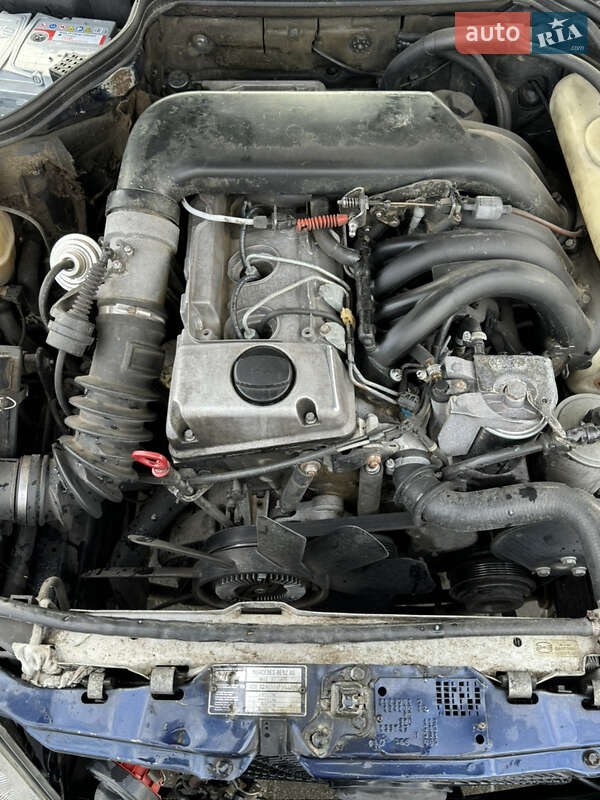 Универсал Mercedes-Benz E-Class 1996 в Бориславе