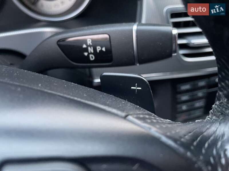 Седан Mercedes-Benz E-Class 2013 в Киеве фото 44 Седан Mercedes-Benz E-Class 2013 в Киеве
