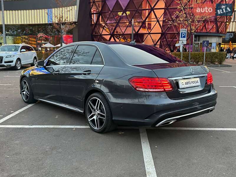 Седан Mercedes-Benz E-Class 2014 в Киеве