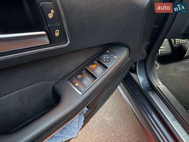 Седан Mercedes-Benz E-Class 2014 в Киеве