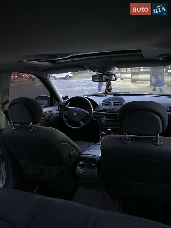 Седан Mercedes-Benz E-Class 2002 в Львове фото 22 Седан Mercedes-Benz E-Class 2002 в Львове