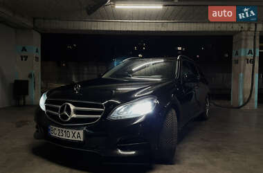 Універсал Mercedes-Benz E-Class 2014 в Львові Універсал Mercedes-Benz E-Class 2014 в Львові
