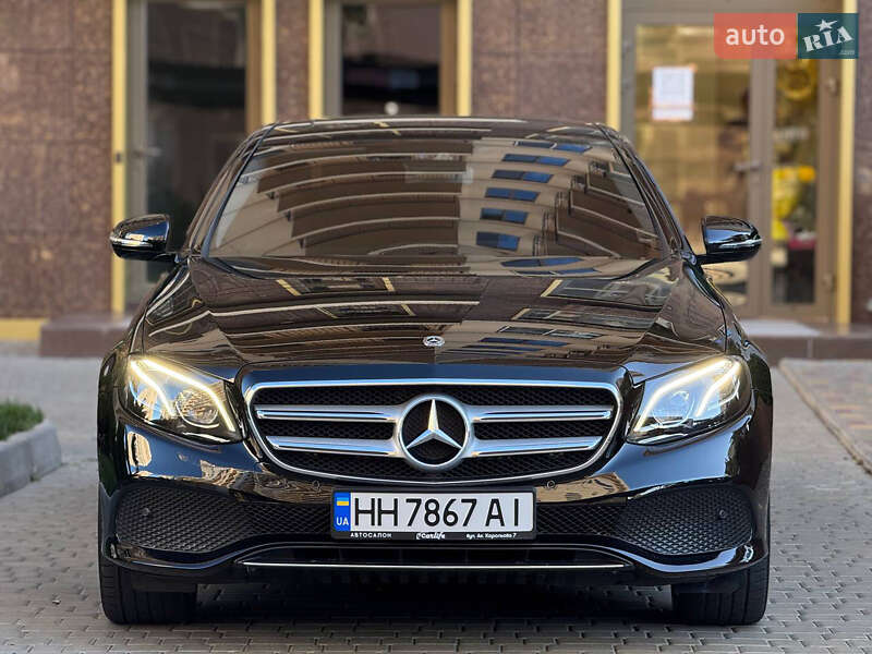 Седан Mercedes-Benz E-Class 2019 в Одессе фото 4 Седан Mercedes-Benz E-Class 2019 в Одессе