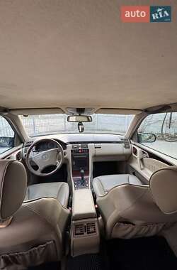 Седан Mercedes-Benz E-Class 1997 в Полтаве