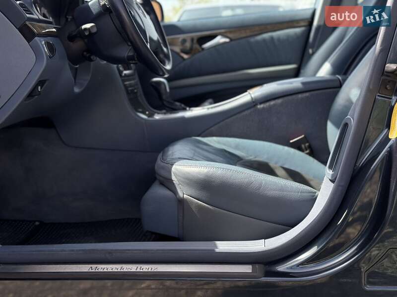 Седан Mercedes-Benz E-Class 2005 в Львове фото 15 Седан Mercedes-Benz E-Class 2005 в Львове