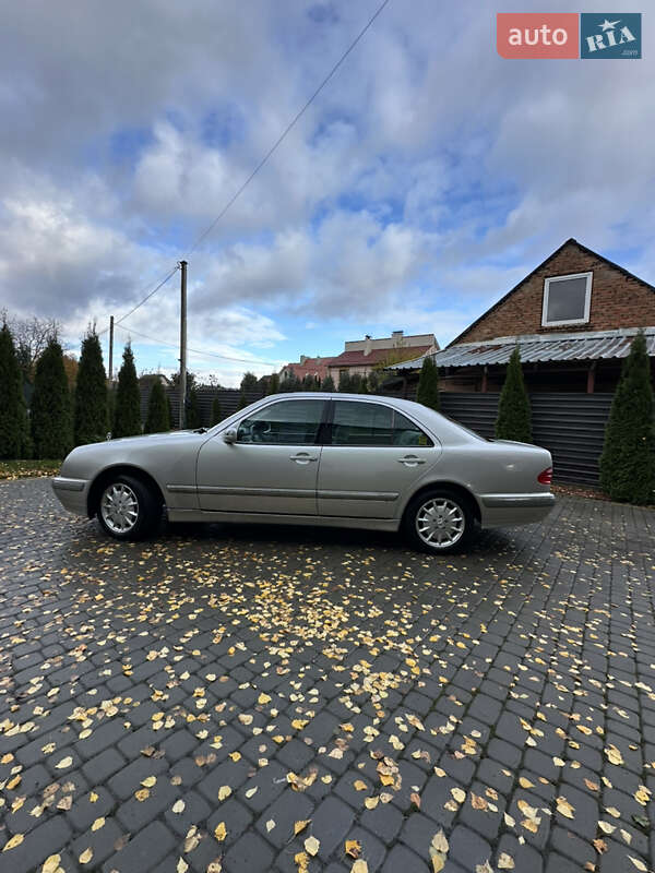 Седан Mercedes-Benz E-Class 2000 в Луцьку фото 3 Седан Mercedes-Benz E-Class 2000 в Луцьку