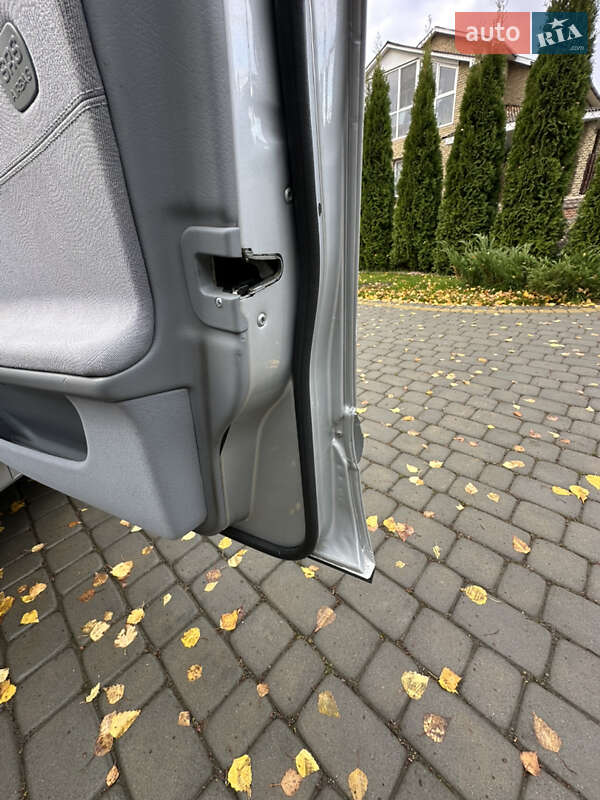 Седан Mercedes-Benz E-Class 2000 в Луцьку фото 55 Седан Mercedes-Benz E-Class 2000 в Луцьку