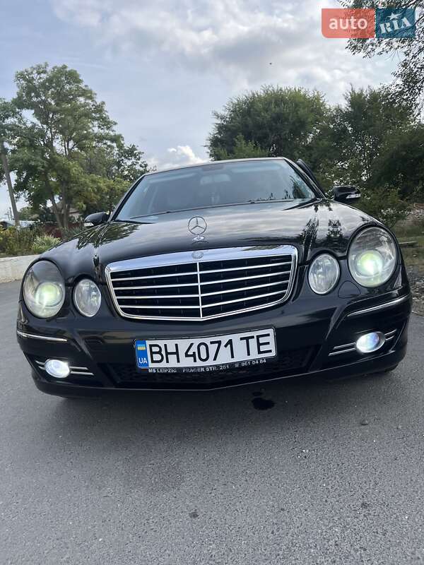 Седан Mercedes-Benz E-Class 2007 в Одессе фото Седан Mercedes-Benz E-Class 2007 в Одессе