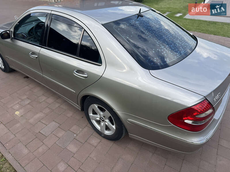 Седан Mercedes-Benz E-Class 2003 в Вижниці фото 16 Седан Mercedes-Benz E-Class 2003 в Вижниці