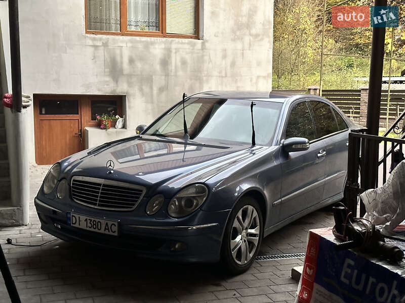 Седан Mercedes-Benz E-Class 2003 в Хусті фото 3 Седан Mercedes-Benz E-Class 2003 в Хусті