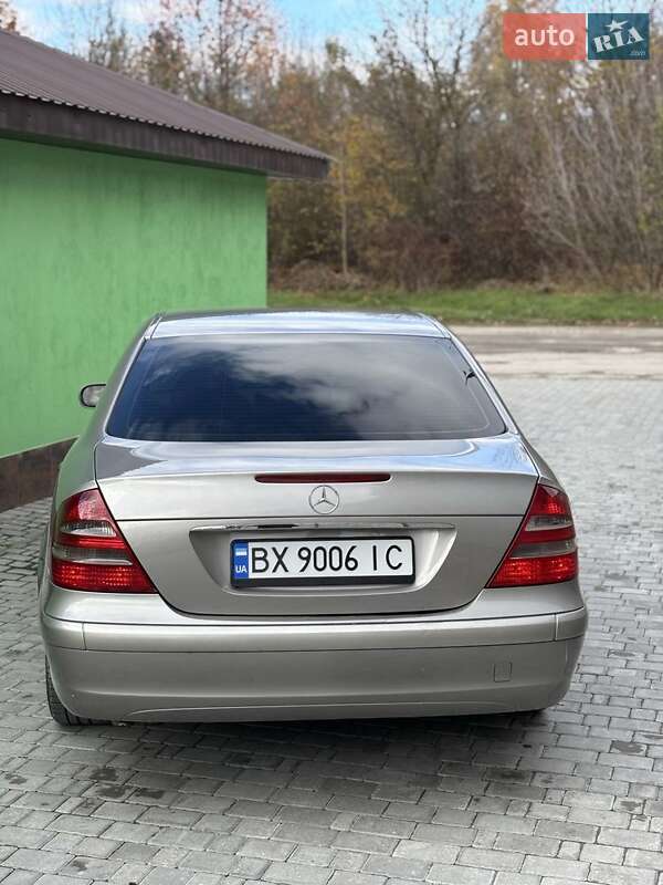 Седан Mercedes-Benz E-Class 2004 в Каменец-Подольском