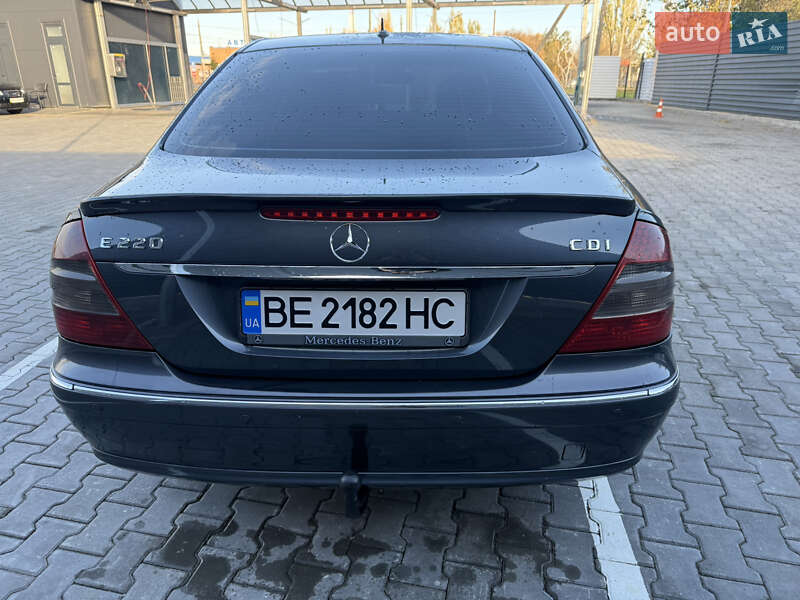 Седан Mercedes-Benz E-Class 2008 в Николаеве фото 10 Седан Mercedes-Benz E-Class 2008 в Николаеве