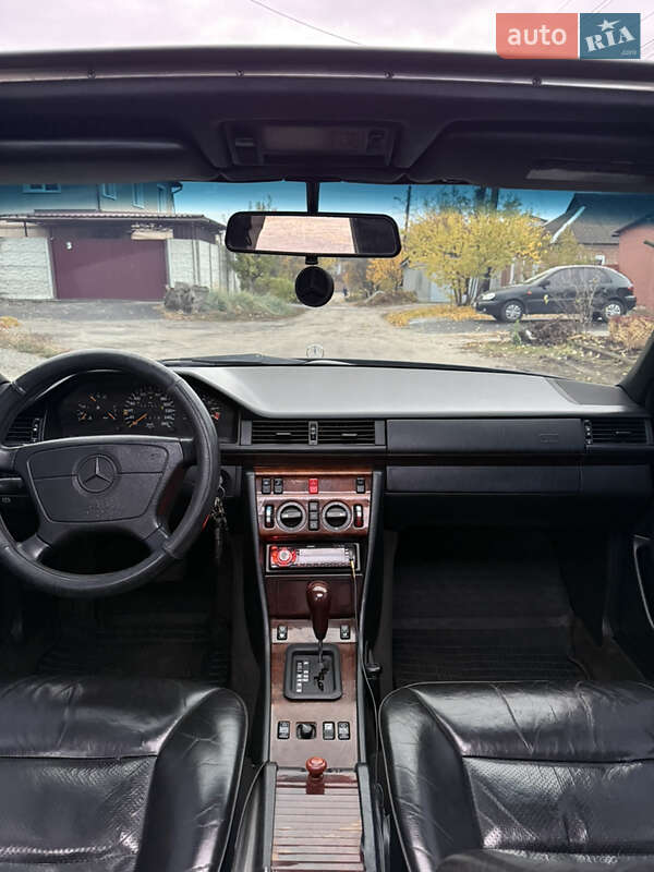 Седан Mercedes-Benz E-Class 1995 в Харькове фото 9 Седан Mercedes-Benz E-Class 1995 в Харькове