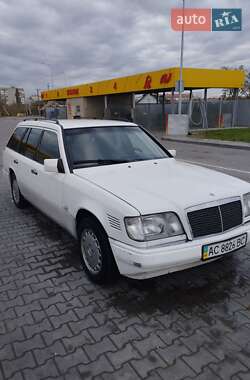 Універсал Mercedes-Benz E-Class 1995 в Луцьку