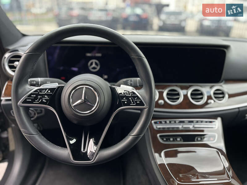 Седан Mercedes-Benz E-Class 2022 в Киеве фото 15 Седан Mercedes-Benz E-Class 2022 в Киеве