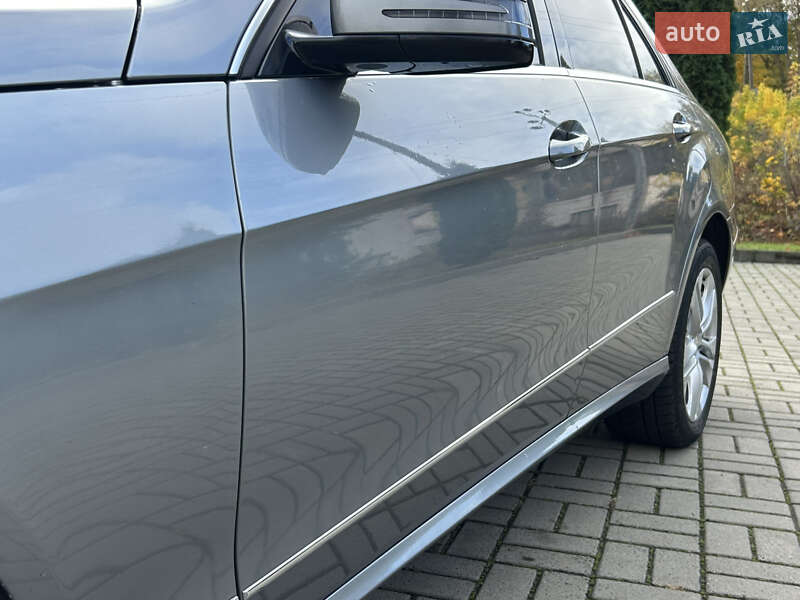 Седан Mercedes-Benz E-Class 2010 в Прилуках фото 11 Седан Mercedes-Benz E-Class 2010 в Прилуках