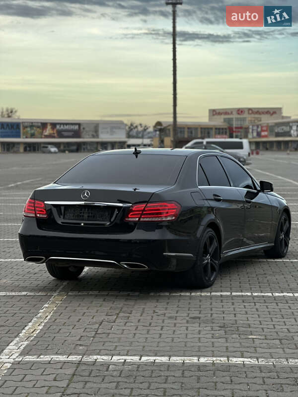 Седан Mercedes-Benz E-Class 2013 в Чернівцях фото 6 Седан Mercedes-Benz E-Class 2013 в Чернівцях