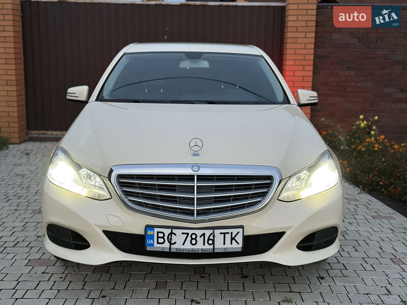 Седан Mercedes-Benz E-Class 2015 в Києві