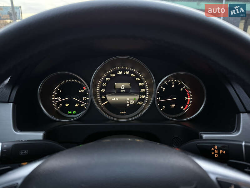 Седан Mercedes-Benz E-Class 2015 в Києві