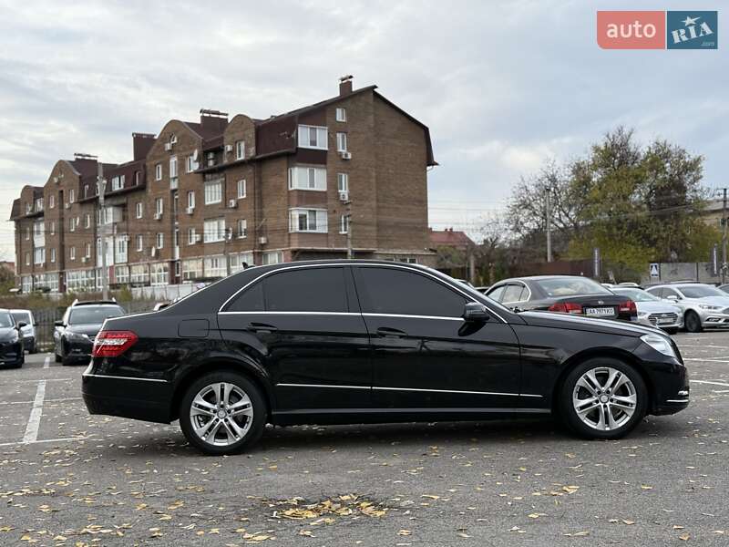 Седан Mercedes-Benz E-Class 2011 в Киеве фото 11 Седан Mercedes-Benz E-Class 2011 в Киеве