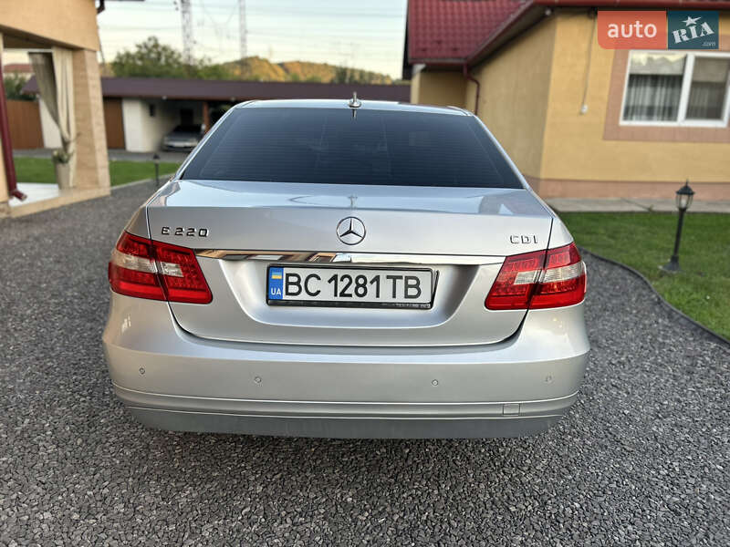 Седан Mercedes-Benz E-Class 2009 в Мукачево фото 7 Седан Mercedes-Benz E-Class 2009 в Мукачево